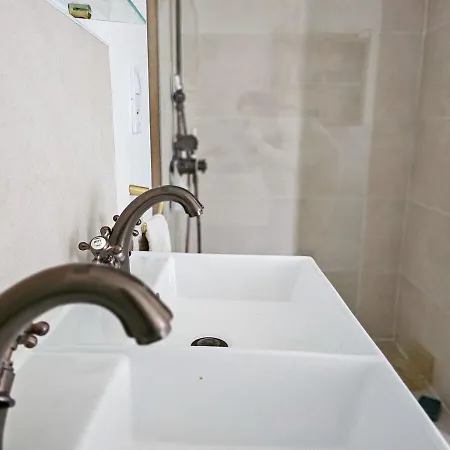 Maison 8 Pers En Plein Coeur D'angouleme *