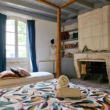 Maison 8 Pers En Plein Coeur D'angouleme בית נופש